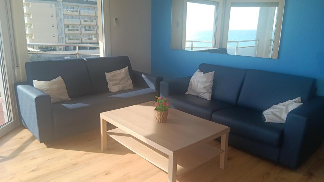 Apartamentos Bon Repos Santa Susanna Exterior photo