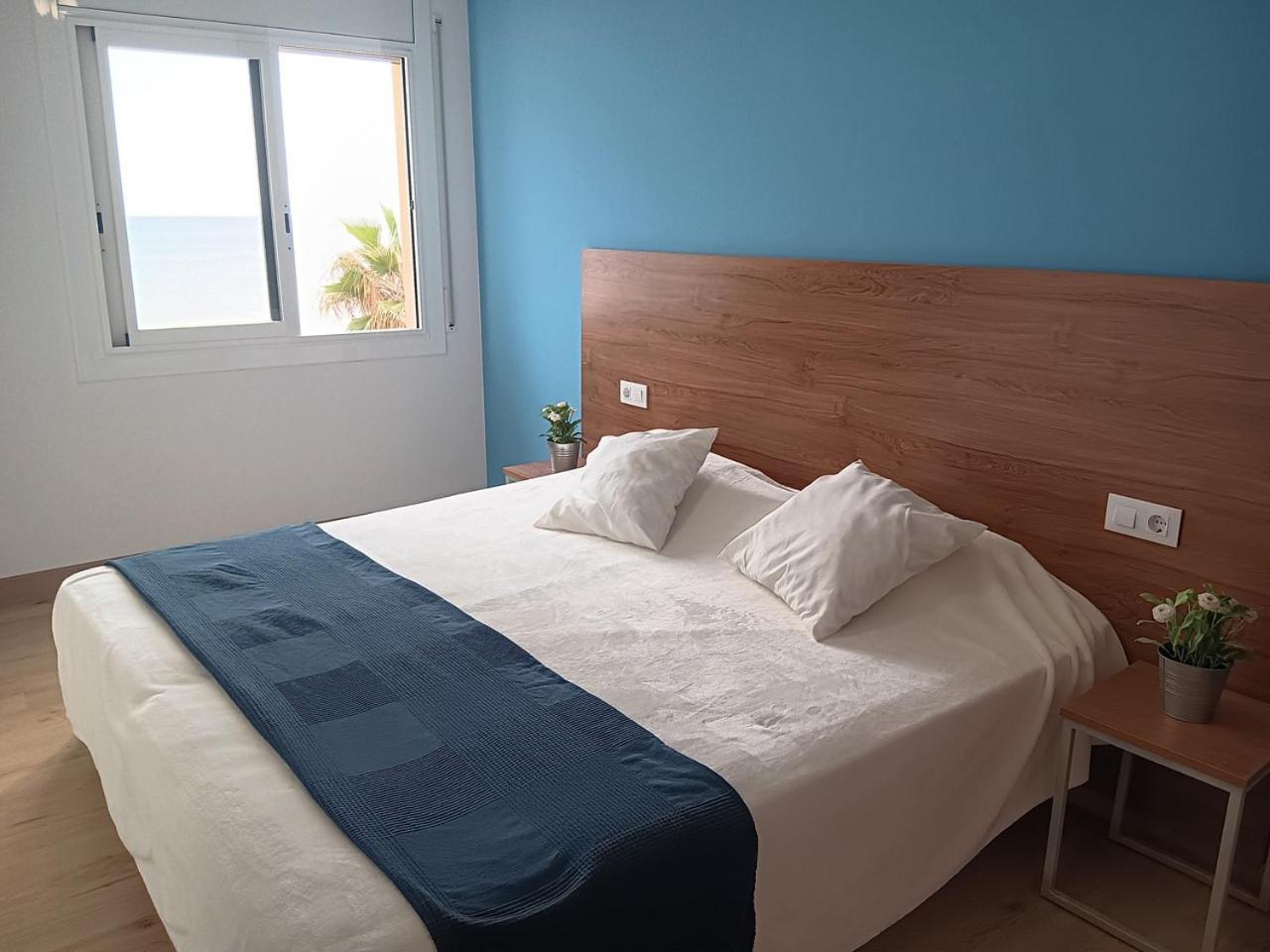 Apartamentos Bon Repos Santa Susanna Exterior photo