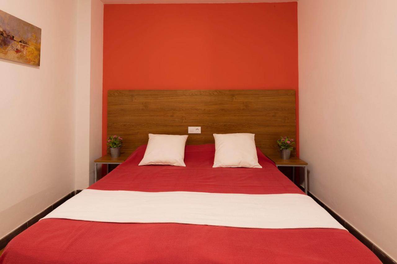 Apartamentos Bon Repos Santa Susanna Exterior photo
