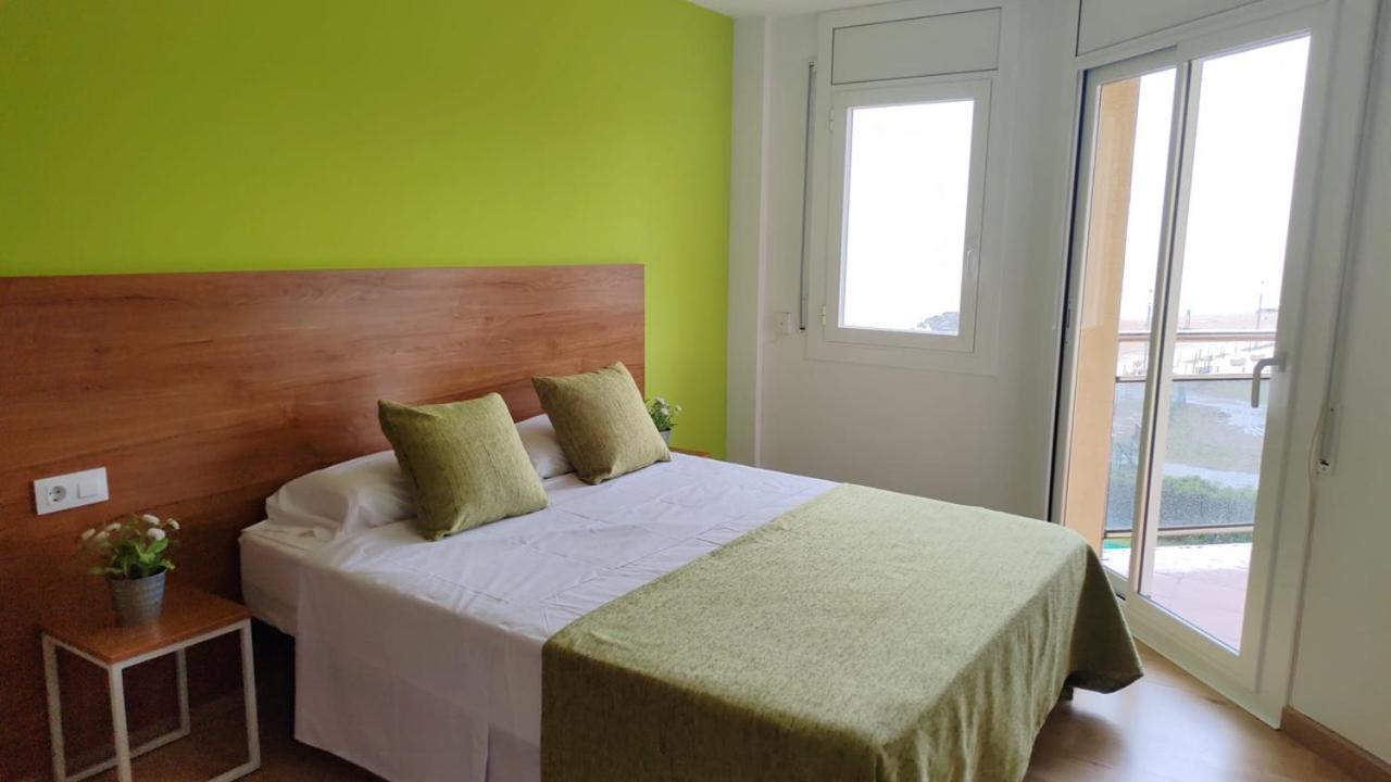 Apartamentos Bon Repos Santa Susanna Exterior photo